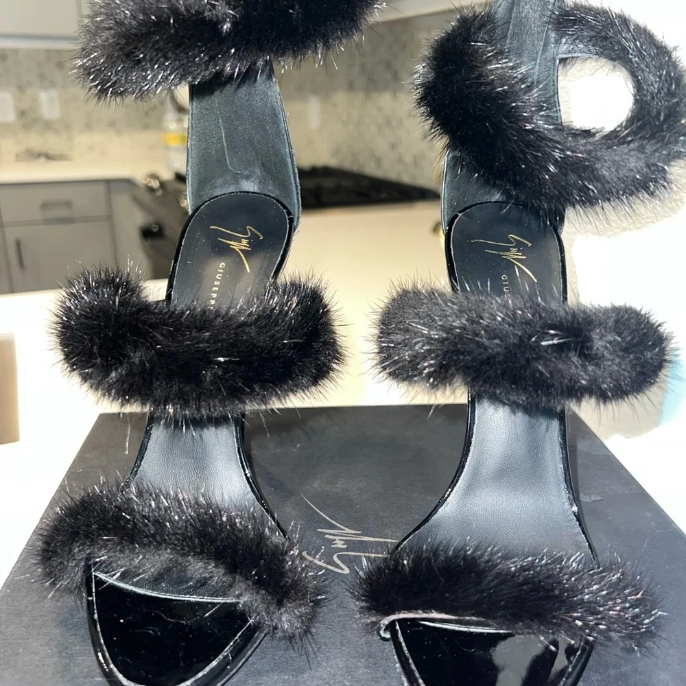 Giuseppe Zanotti Black Patent & Fur Strap Stiletto Sandals
